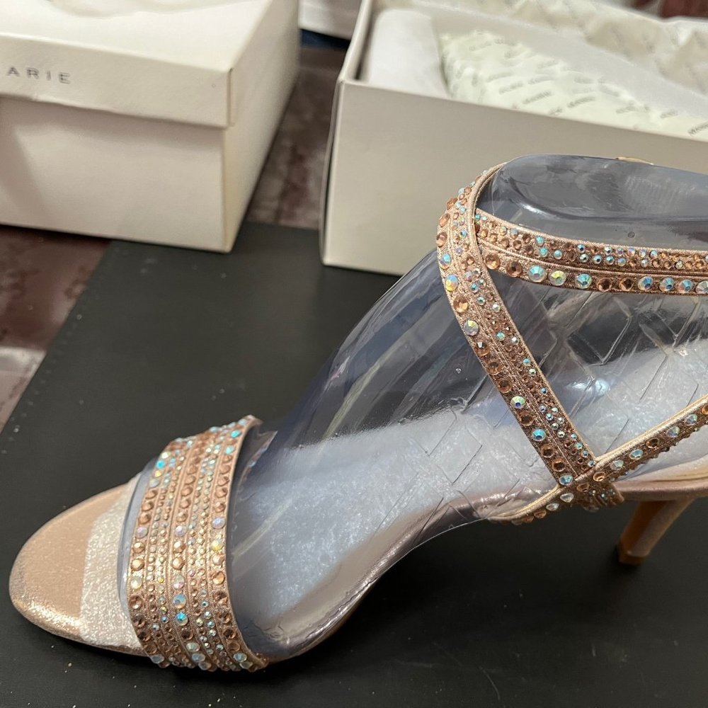 Alex Marie - Rose Gold Parlyn Heels. 8.5 New In box